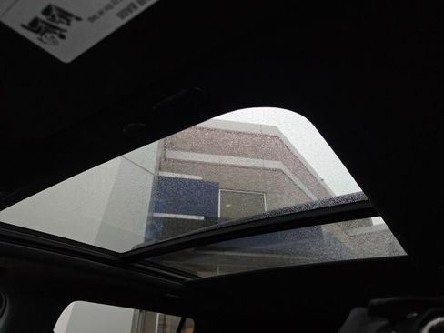 Used 2022 GMC Yukon XL Denali w/ Max Trailering Package image 6