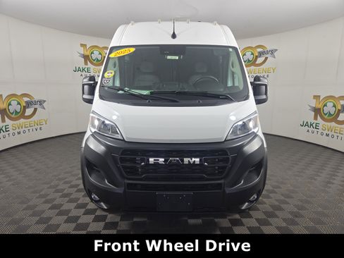 Used 2025 RAM ProMaster 2500 w/ Safety Group FWD image 3