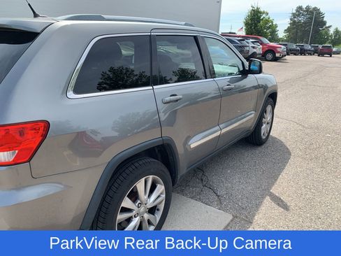 Used 2013 Jeep Grand Cherokee Laredo AWD/4WD image 5