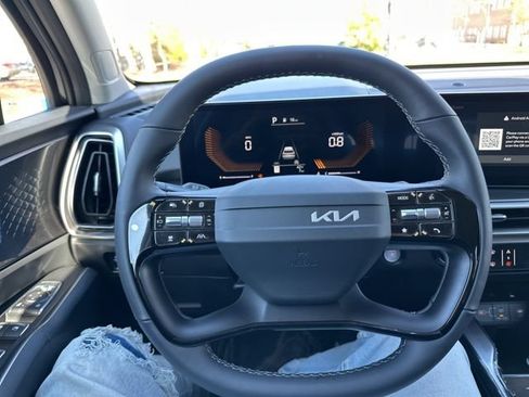 New 2026 Kia Sorento LX FWD image 39