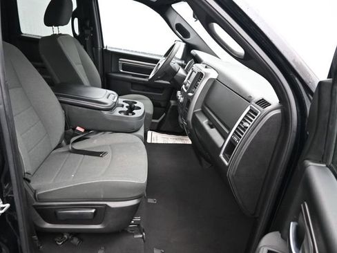 Used 2021 RAM 1500 Classic Warlock image 7