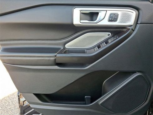 Used 2020 Ford Explorer ST w/ Premium Technology Package image 12