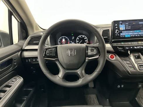 Certified 2026 Honda Odyssey EX-L image 15