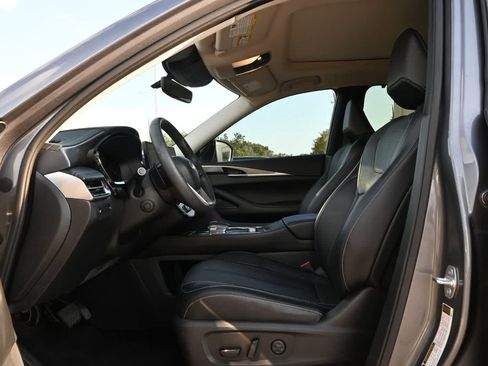 Used 2023 INFINITI QX60 Luxe w/ Cargo Package AWD/4WD image 16
