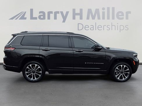Used 2022 Jeep Grand Cherokee L Overland w/ Luxury Tech Group IV image 6