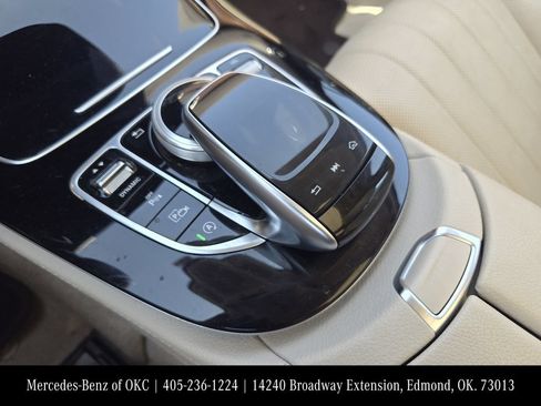 Used 2018 Mercedes-Benz E 300 4MATIC image 16