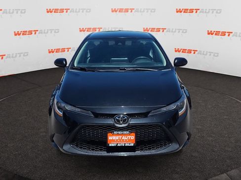 Used 2020 Toyota Corolla LE w/ Carpet Mat Package (TMS) FWD image 8