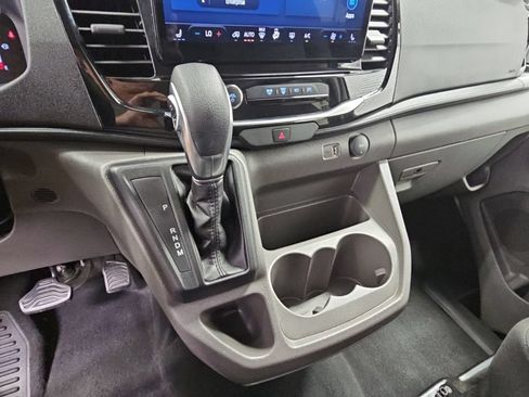Used 2026 Ford Transit 350 XLT RWD image 19