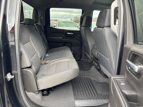 Used 2019 Chevrolet Silverado 1500 LT w/ All-Star Edition image 17