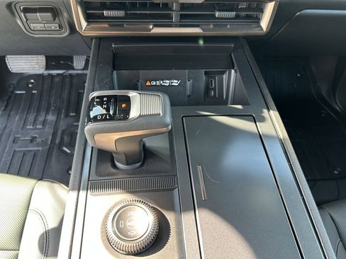 Used 2025 GMC Hummer EV 3X AWD/4WD image 11