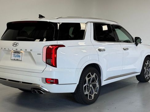 Used 2022 Hyundai Palisade Calligraphy image 4