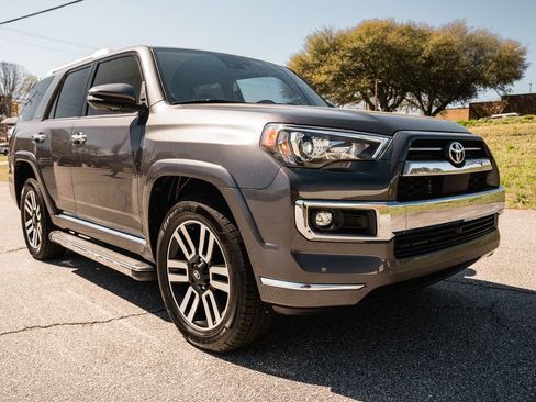 Used 2023 Toyota 4Runner Limited image 10