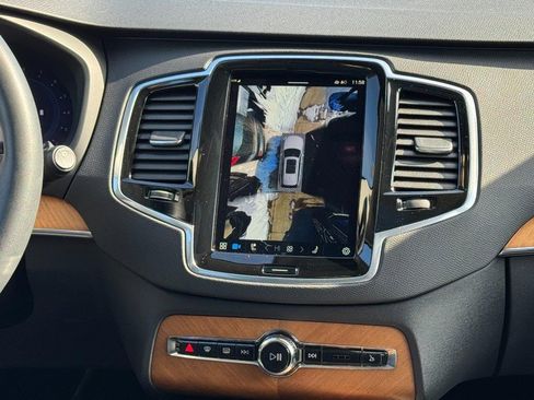 Certified 2024 Volvo XC90 B6 Plus w/ Protection Package Premier image 14