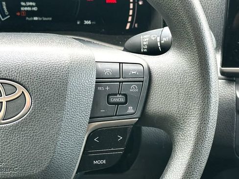 Used 2025 Toyota Camry LE FWD image 24