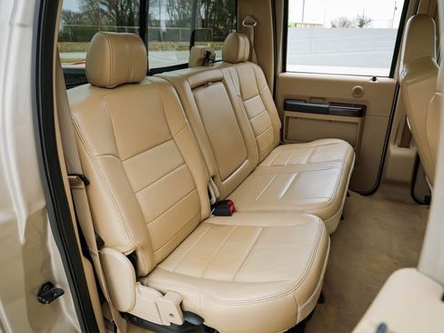 Used 2008 Ford F450 Lariat image 26