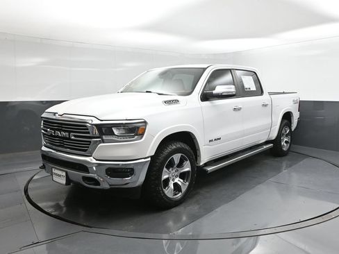 Used 2019 RAM 1500 Laramie AWD/4WD image 34