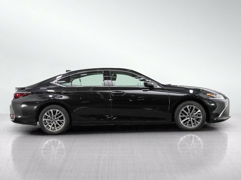 Used 2025 Lexus ES 300h FWD image 6