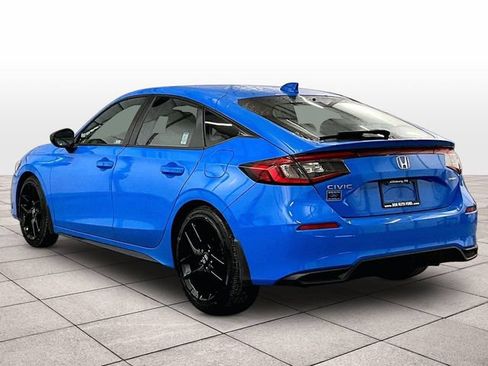 Used 2023 Honda Civic Sport image 10