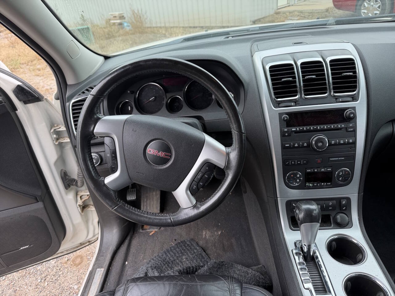 Used 2012 GMC Acadia SLT AWD/4WD image 30