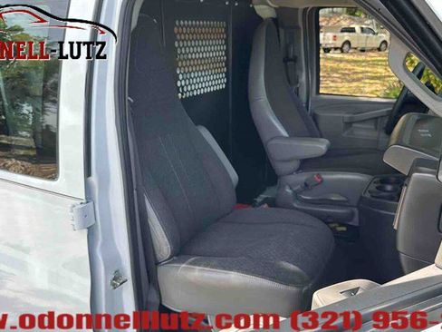Used 2024 GMC Savana 2500 w/ Driver Convenience Package RWD image 12