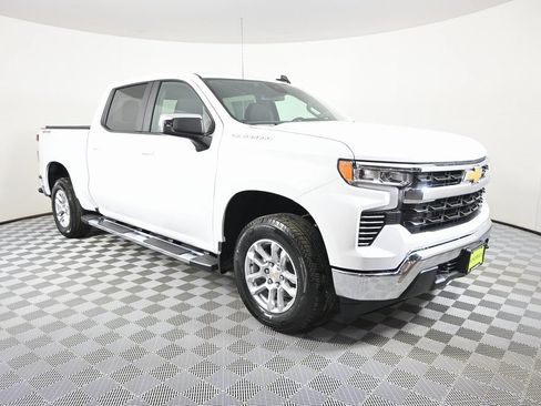 New 2026 Chevrolet Silverado 1500 LT w/ Max Trailering Package AWD/4WD image 10