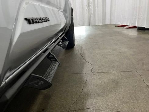 Certified 2024 Toyota Tacoma TRD Sport w/ TRD Sport Premium Package AWD/4WD image 24