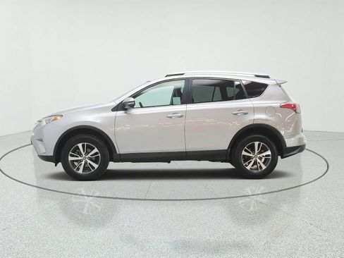 Used 2016 Toyota RAV4 XLE FWD image 8