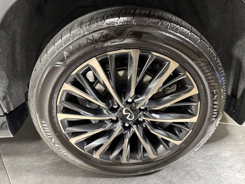 Certified 2026 INFINITI QX80 Autograph AWD/4WD image 12