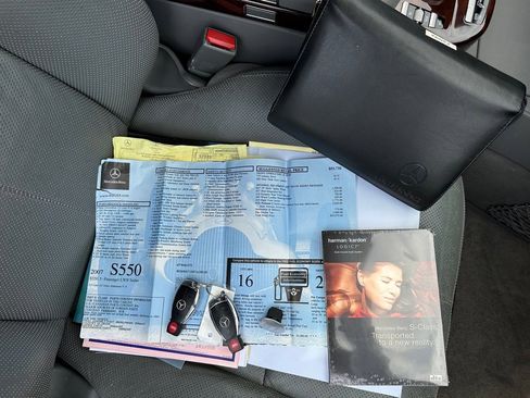 Used 2007 Mercedes-Benz S 550 image 22