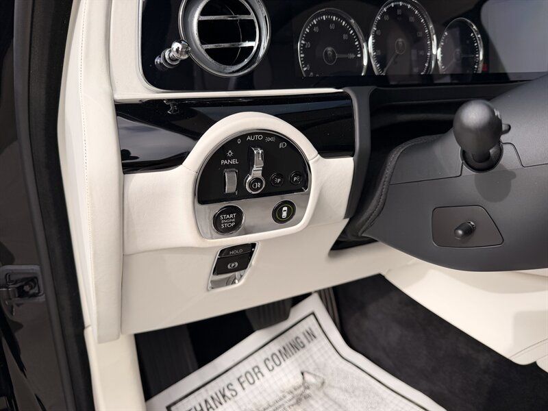 Used 2021 Rolls-Royce Ghost AWD/4WD image 45