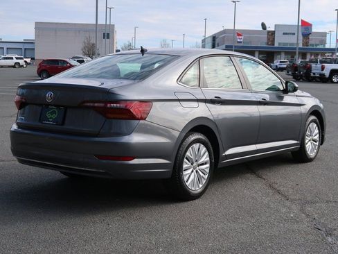 Used 2019 Volkswagen Jetta S image 5
