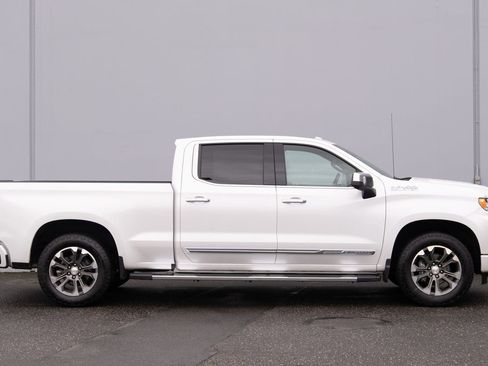 Used 2025 Chevrolet Silverado 1500 High Country w/ Technology Package image 31