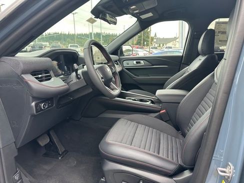 New 2025 Ford Explorer ST-Line w/ ST-Line Street Pack image 9