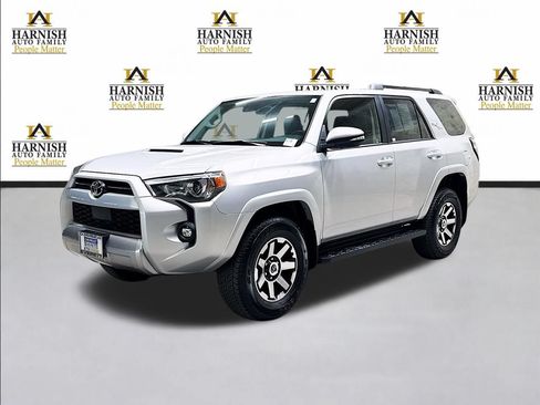 Used 2024 Toyota 4Runner TRD Off-Road Premium AWD/4WD image 1