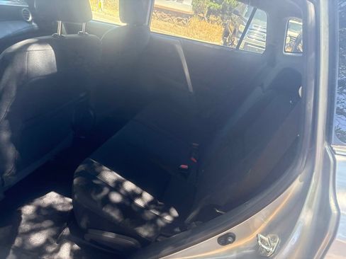 Used 2018 Toyota RAV4 LE w/ Carpet Mat Package AWD/4WD image 16