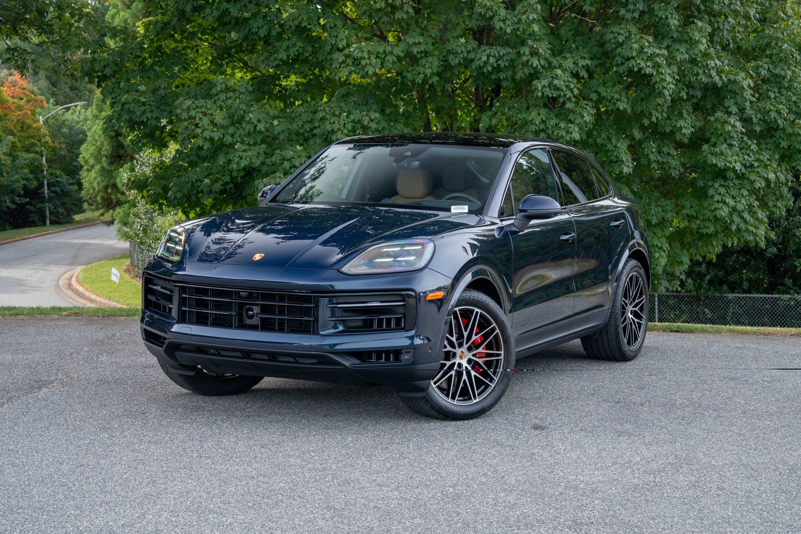 Certified 2026 Porsche Cayenne S AWD/4WD image 1