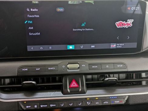 Used 2025 Kia K4 FWD image 22