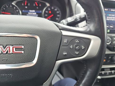 Used 2022 GMC Terrain SLT image 41