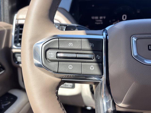New 2026 GMC Yukon Denali w/ Denali Reserve Package AWD/4WD image 35
