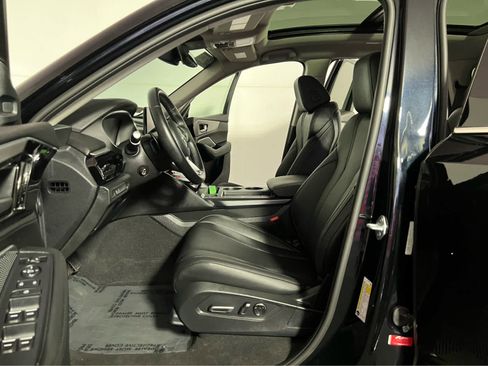 Used 2025 Acura MDX SH-AWD image 22