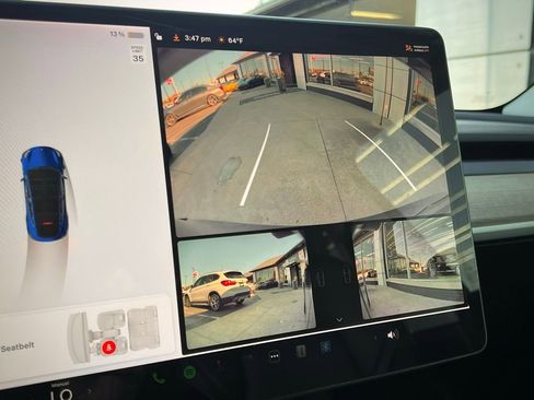 Used 2021 Tesla Model Y Long Range image 28