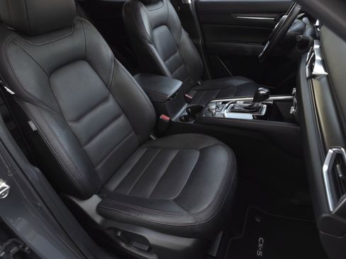 Used 2024 MAZDA CX-5 Carbon Edition image 36