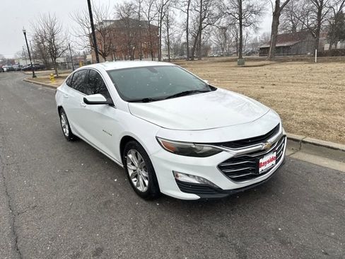 Used 2021 Chevrolet Malibu LT image 22