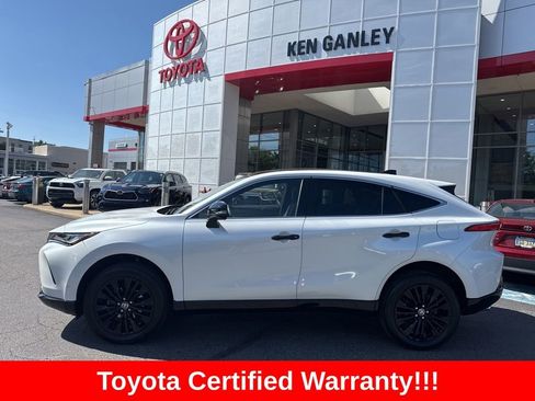 Used 2024 Toyota Venza Nightshade AWD/4WD image 3