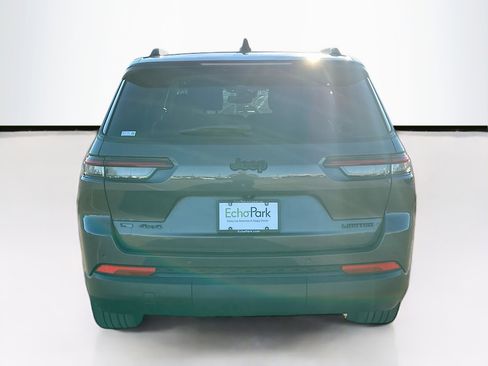 Used 2023 Jeep Grand Cherokee L Limited w/ Black Appearance Package image 7