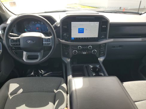 Used 2025 Ford F150 XLT w/ Equipment Group 302A MID RWD image 18