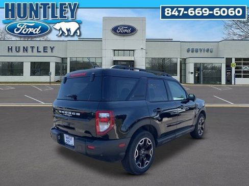 Used 2025 Ford Bronco Sport Outer Banks w/ Outer Banks Tech Package+ AWD/4WD image 5