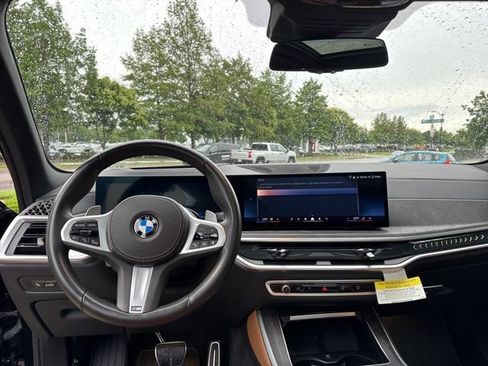 Certified 2025 BMW X5 xDrive40i w/ M Sport Package AWD/4WD image 16