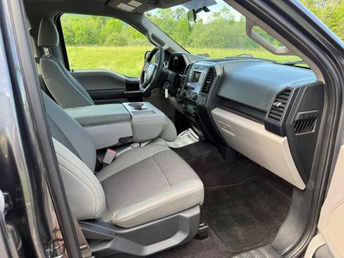 Used 2016 Ford F150 XL w/ Equipment Group 101A Mid AWD/4WD image 18
