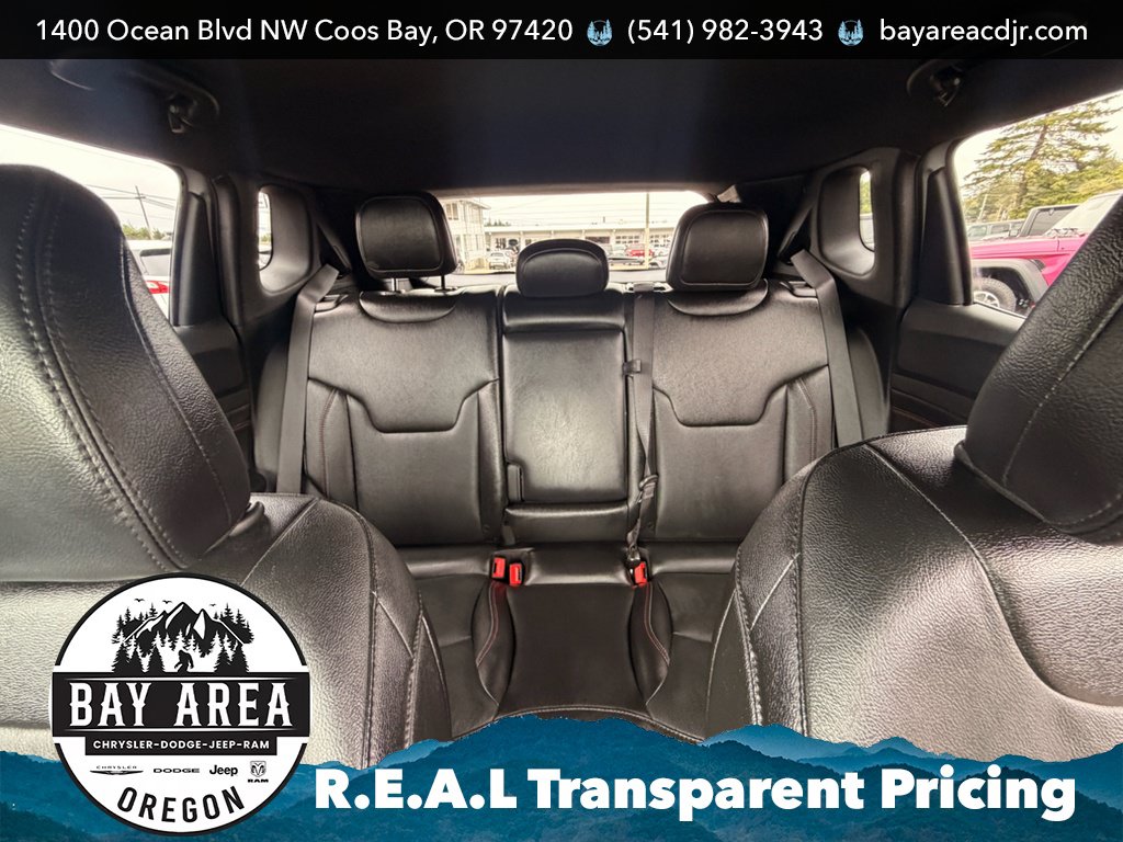 Used 2024 Jeep Compass Trailhawk w/ Trailhawk Elite Group AWD/4WD image 18
